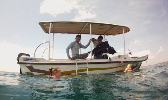 Boat Snorkeling Trips in Trincomalee