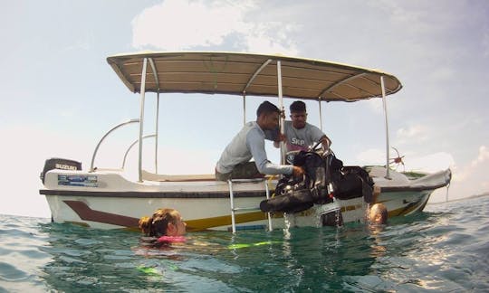 Boat Snorkeling Trips in Trincomalee