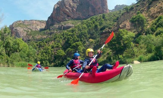 Canoe Rafting Tour in Murillo de Gállego