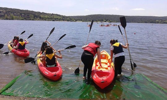 Louez un kayak triple à Guadalix de la Sierra, Espagne