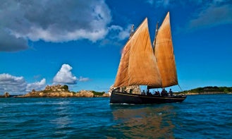 Island Sailing Tour In Paimpol