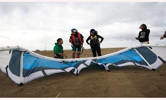 Leçon de kitesurf à Sant Carles de la Ràpita, Espagne