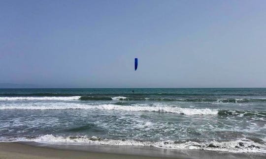 Kitesurfing lessons in Cagliari
