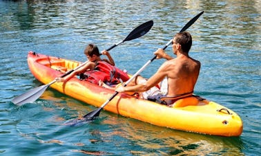 Kayak tándem en alquiler en Bol, Condado de Split-Dalmacia