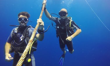 Discover Scuba Diving In Guadeloupe