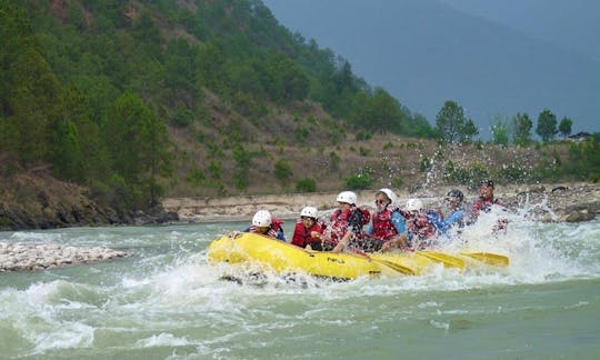 Raft in Punakha