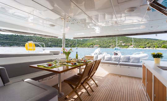 Crucero en catamarán en Trogir