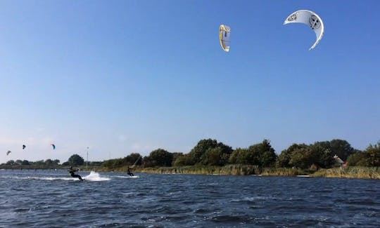 シュチェチンでのカイトサーフィンレッスン