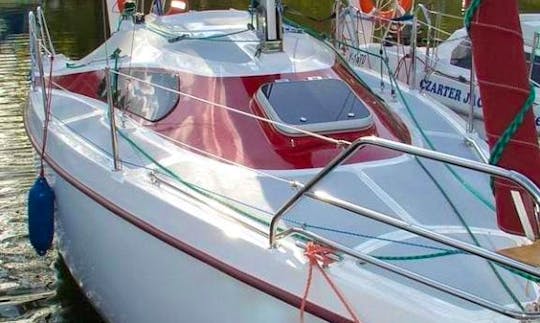 ''Laguna 730'' Cruising Monohull Charter in Giżycko
