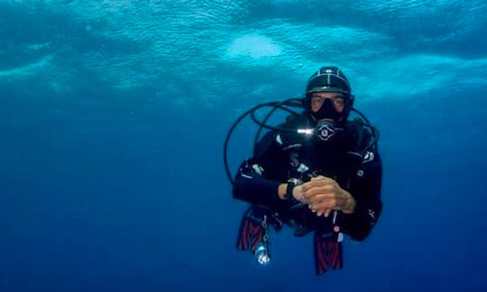 'Dinghy Hair' Diving Trips and Courses in Porto Azzurro