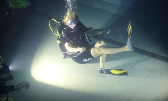 PADI Scuba Diving Lessons in Sankt-Peterburg, Russia