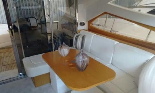 Charter Azimut 40 in Angra dos Reis