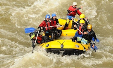 Viagens diárias de rafting em águas brancas em Kresna