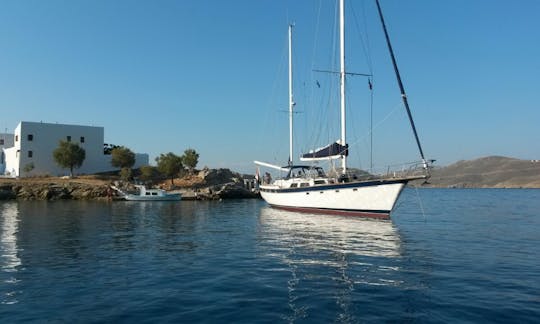 ギリシャ、ロードス島のアーウィン65セーリングヨットチャーター