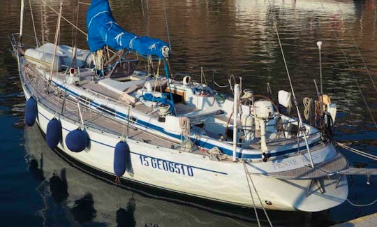 'Penne Bianche' Sailing Yacht Cruising in Kerkira