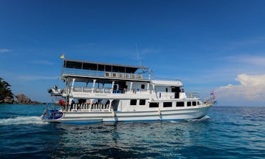 MV Camic diving Trip in Tambon Khuekkhak