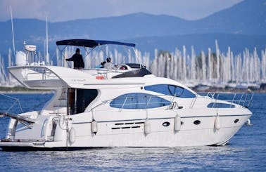 Captained Charter on 46ft Azimut Luxury Motor Yacht