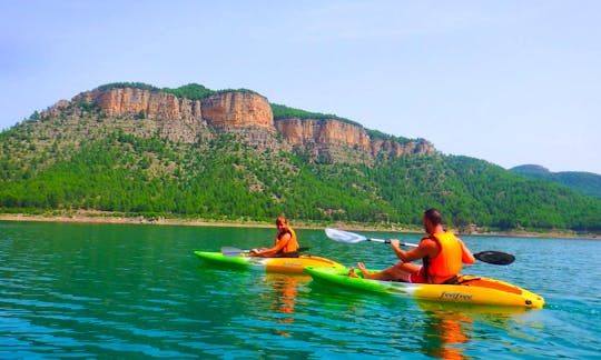 Kayak Excursions for Everyone in Montanejos, Spain