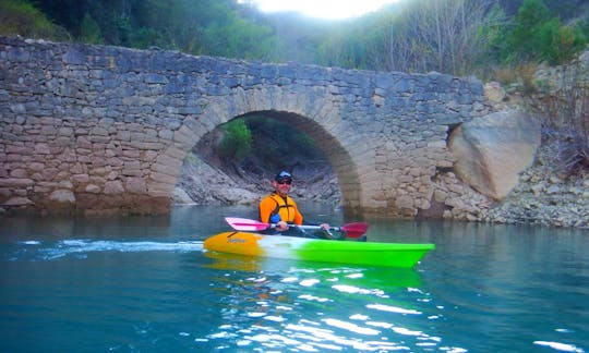 Excursions en kayak pour tous à Montanejos, Espagne