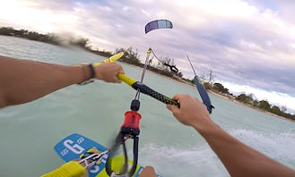 Kiteboarding in Port Howe, The Bahamas