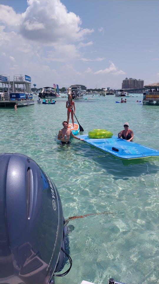 Excursiones privadas a Crab Island y en barco: viajes de 4, 6 y 8 horas disponibles