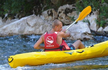 Kayak Descending Trips on Gorges de l'Ardèche