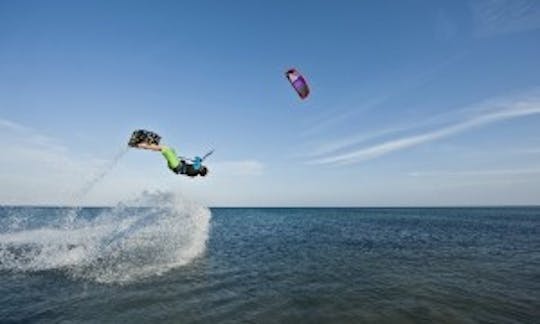 Kitesurfing Lessons in El Cotillo