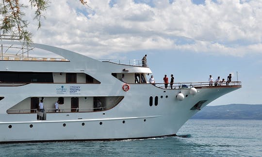 ''M/Y President'' Power Mega Yacht Charter in Jesenice