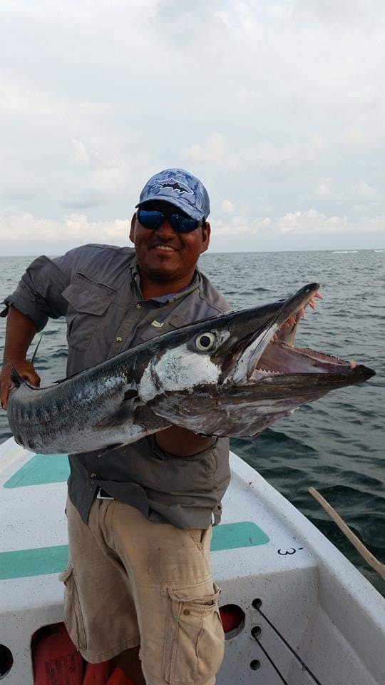 Alugue seu barco plano na baía de corozal/chetumal