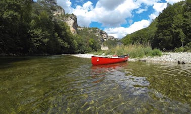 Canoe Trips for Groups of 8 Person in La Malene, France