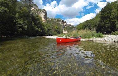 Canoe Trips for Groups of 8 Person in La Malene, France