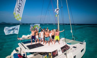 Croisière en catamaran de kitesurf dans les Caraïbes, en Croatie et en Grèce