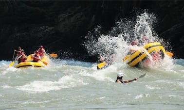 Viagens de rafting em Katmandu, Nepal