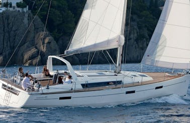 Sailing Yacht Charter Oceanis 45 "Eika" in Reggio Calabria, Italy