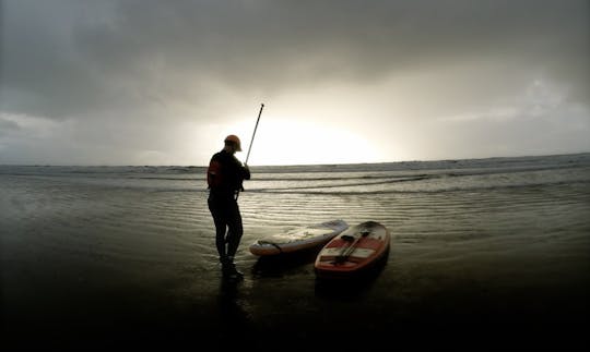 Aulas de SUP e ioga em Ferry Nab