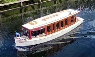 Cruising "Salonboot Koosje" in Heusden, Netherlands