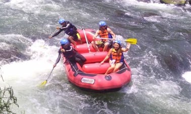 Excursions de rafting à Yogyakarta, Indonésie