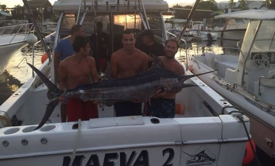 Chartes de pêche sportive « Maeva 2 » de 39 pieds pour pêcheurs sportifs à Saint-Gilles les Bains, à la Réunion