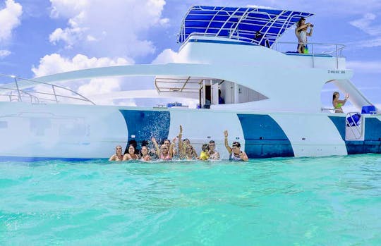 🏆2023 THE BEST YACHT & CREW IN PUNTA CANA🏆PLEASE READ OUR REVIEWS🍾🥂😎☀️