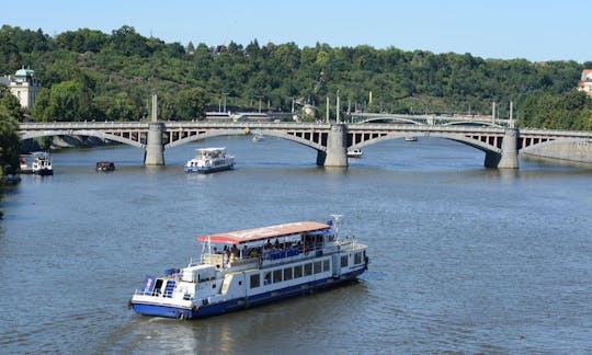 Porto River Cruise tour in Prague