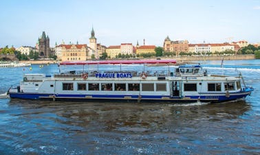 Crucero por el río Oporto en Praga