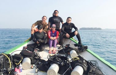 Diving Trips in Kepulauan Seribu Utara, Indonesia