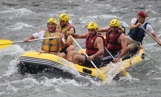 Passeio de rafting em Rize, Turquia