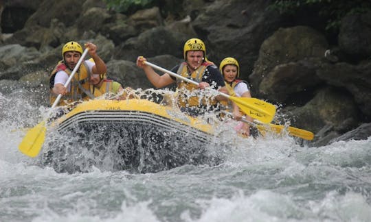 Passeio de rafting em Rize, Turquia