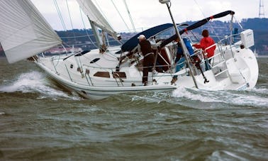 42 Sailing Monohull Tours in Sausalito