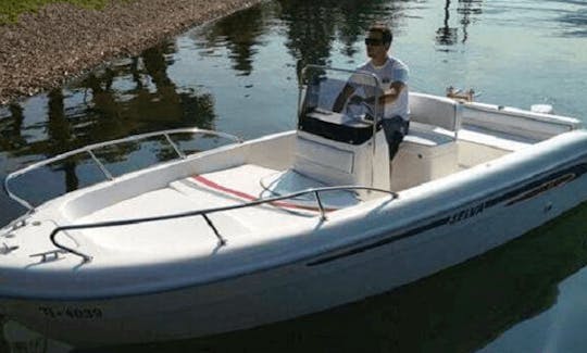 OPEN D.5.3 Deck Boat Rental in La Rochelle, France