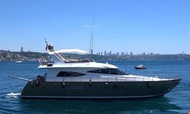52' Power Mega Yacht Charter "MY - 10" in İstanbul