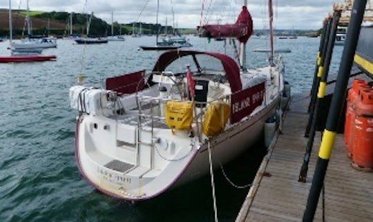 Delphia 37 ''Island Spirit'' Skippered Cruises and Charter in Salcombe