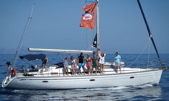 Monocasco de cruzeiro fretado Bavaria 46 Cruiser em Notios Tomeas Athinon