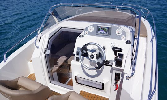 Rent 21' Atlantic Sun Cruiser in Opatija / Rijeka / Bakar / Crikvenica / Selce / Krk